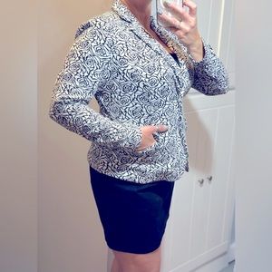 Torrid Black and White Floral Blazer EUC